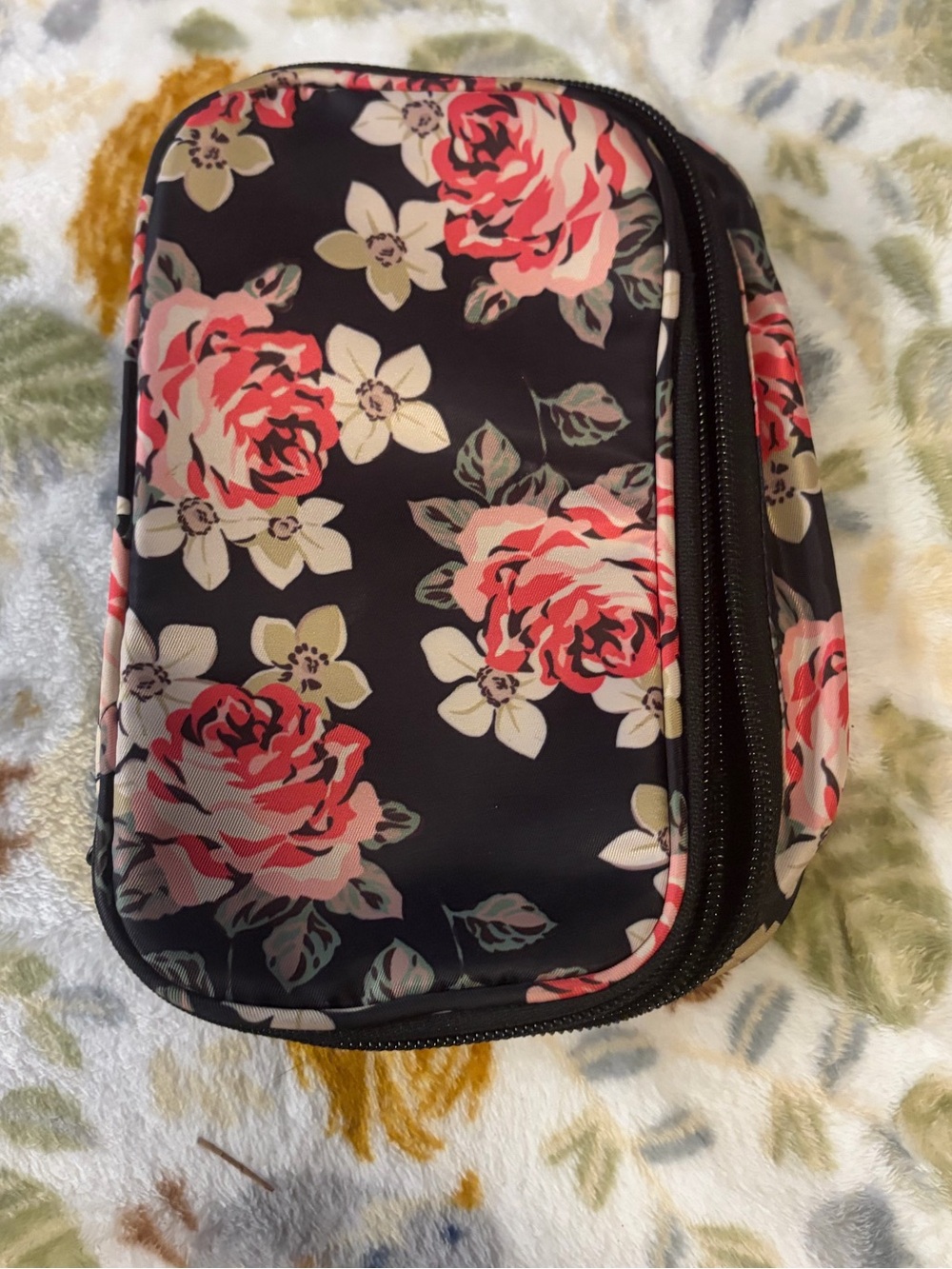 Floral Black and Pink Women's Cosmetic Pouch